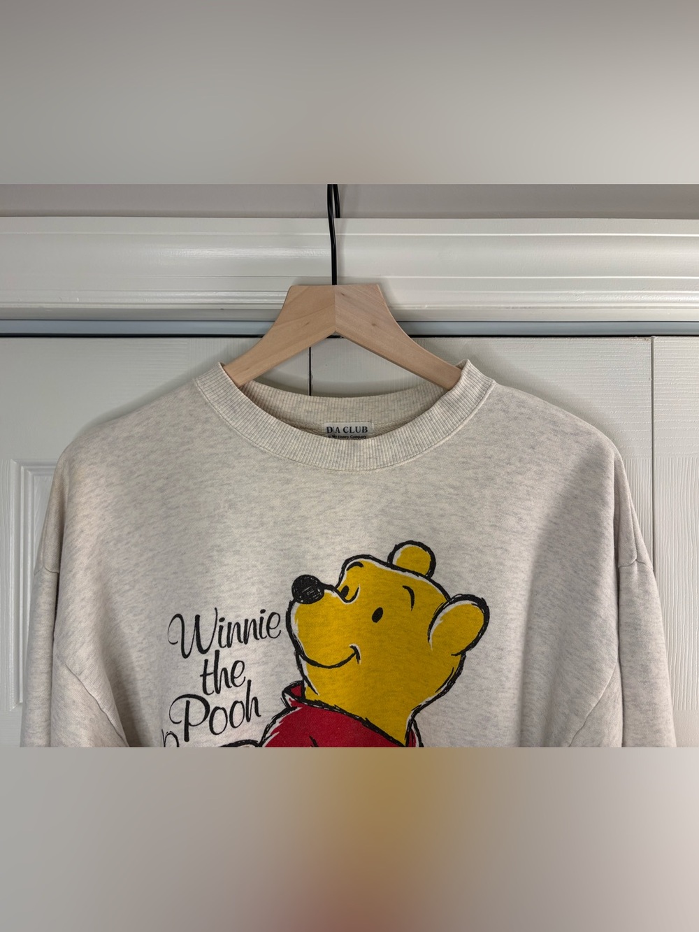 Women’s Winnie the Pooh Disney crewneck estimated size large - Picture 2 of 8